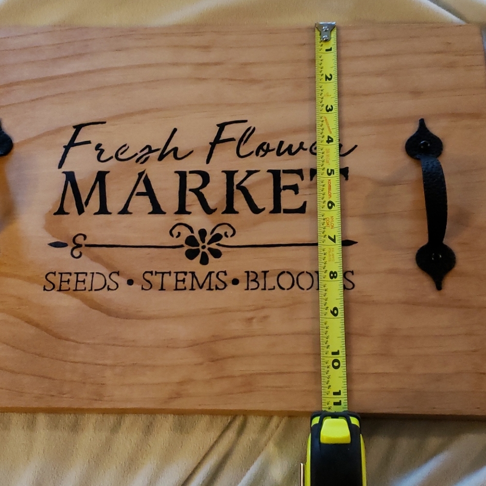 Handcrafted farmhouse style table tray - Picture 8 of 8